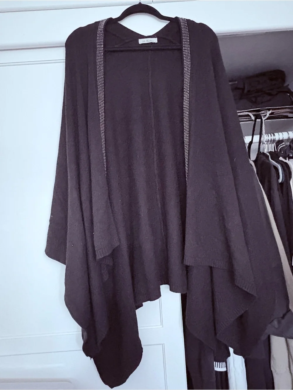 La Fiorentina Black Open-Front Layering Wrap
